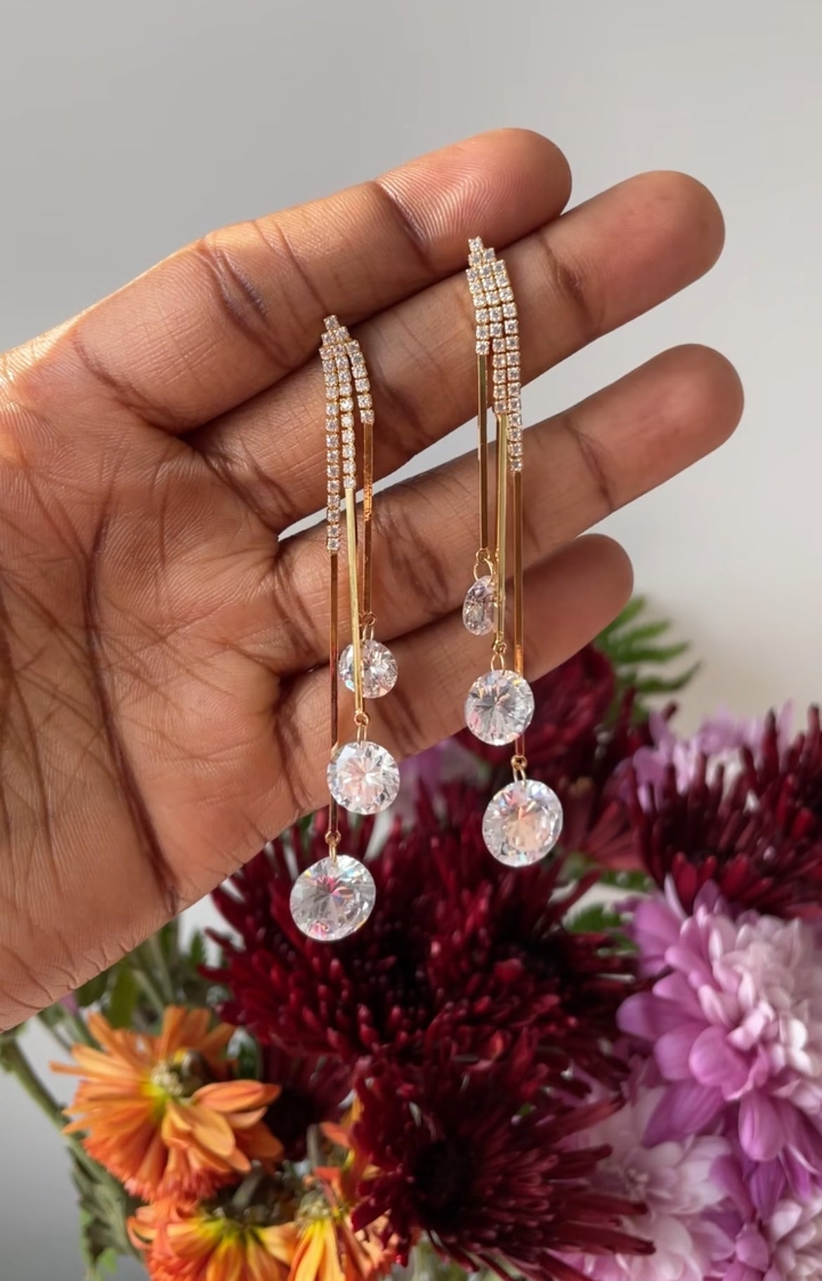 Mia Dangling Earrings