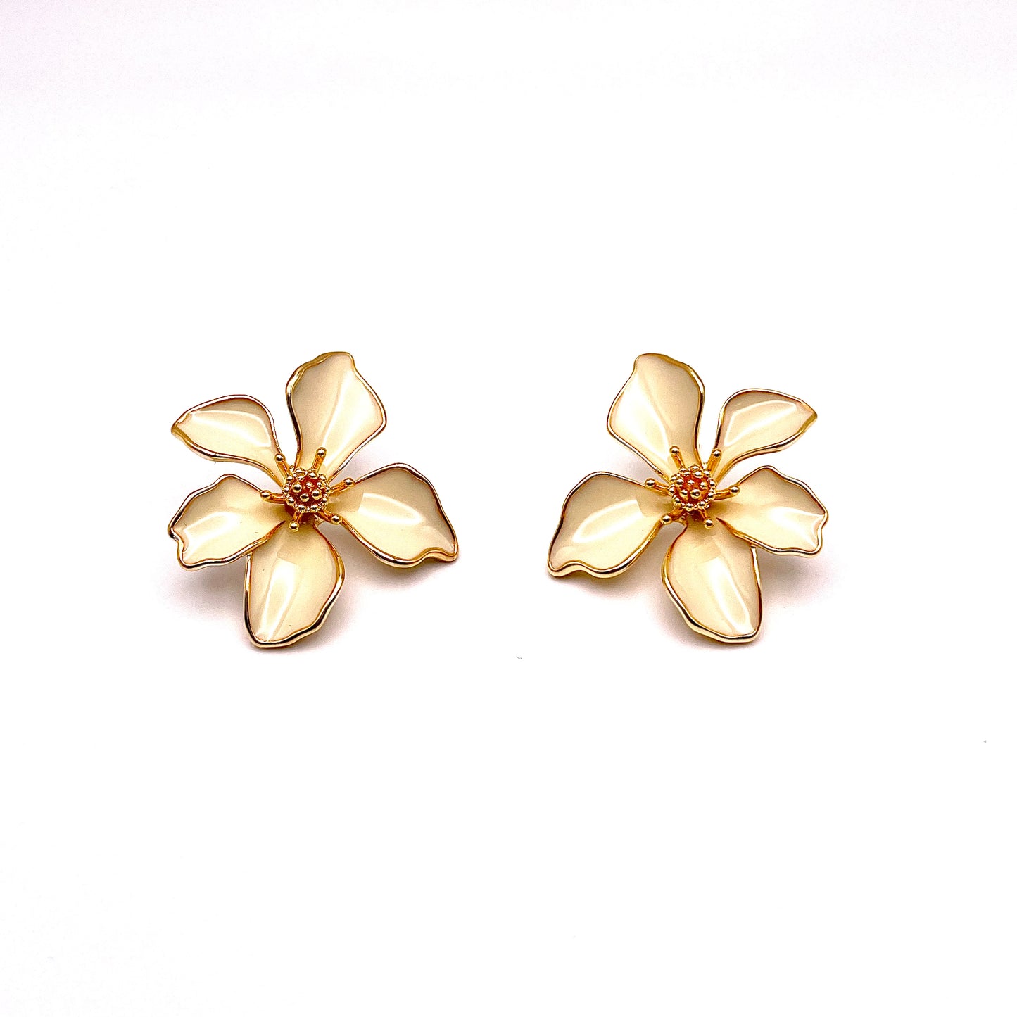 Daisy Stud Earrings