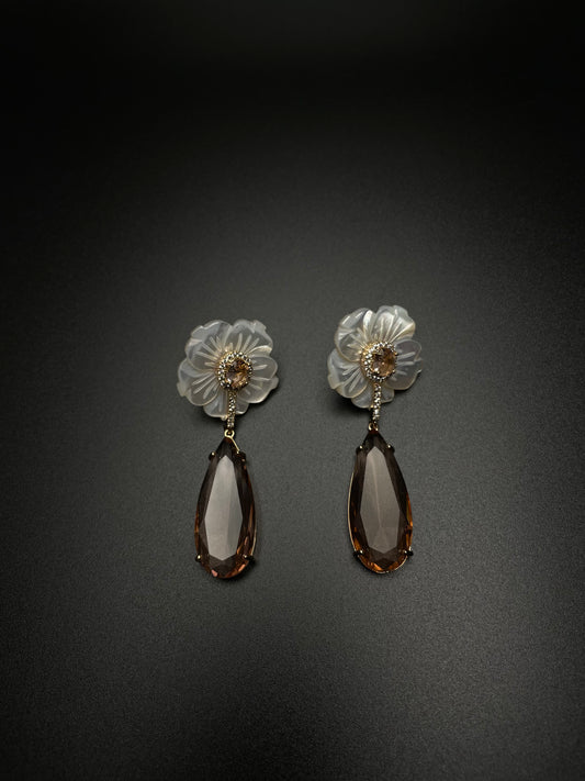 Peaches drop earrings