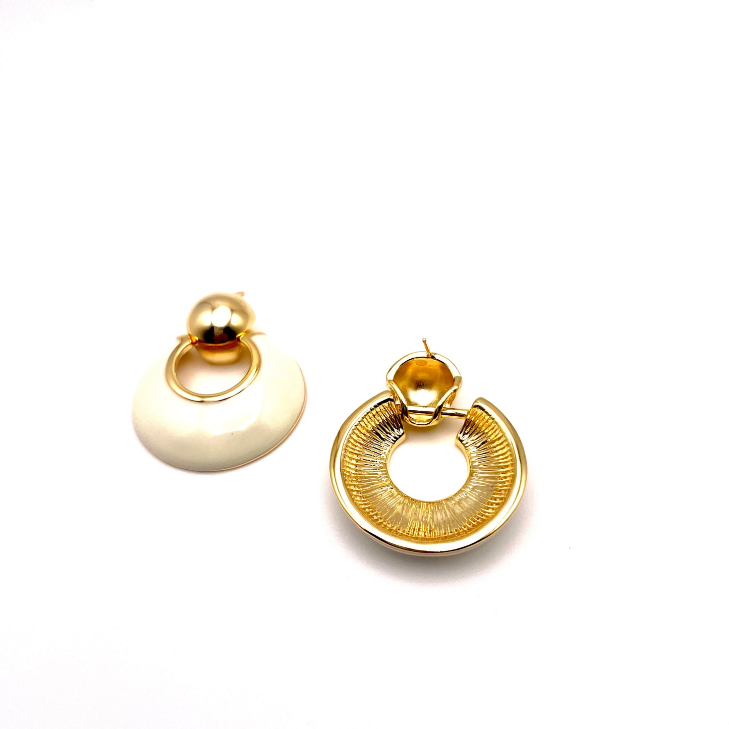 Hera Circle Earrings